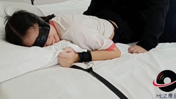 HLZ高中女生挠痒(小尺度)