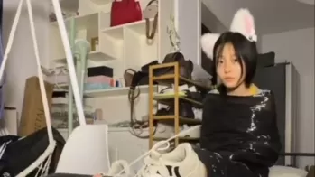 成年版的小孩姐